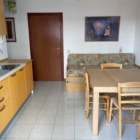 In 42839 Apartment *